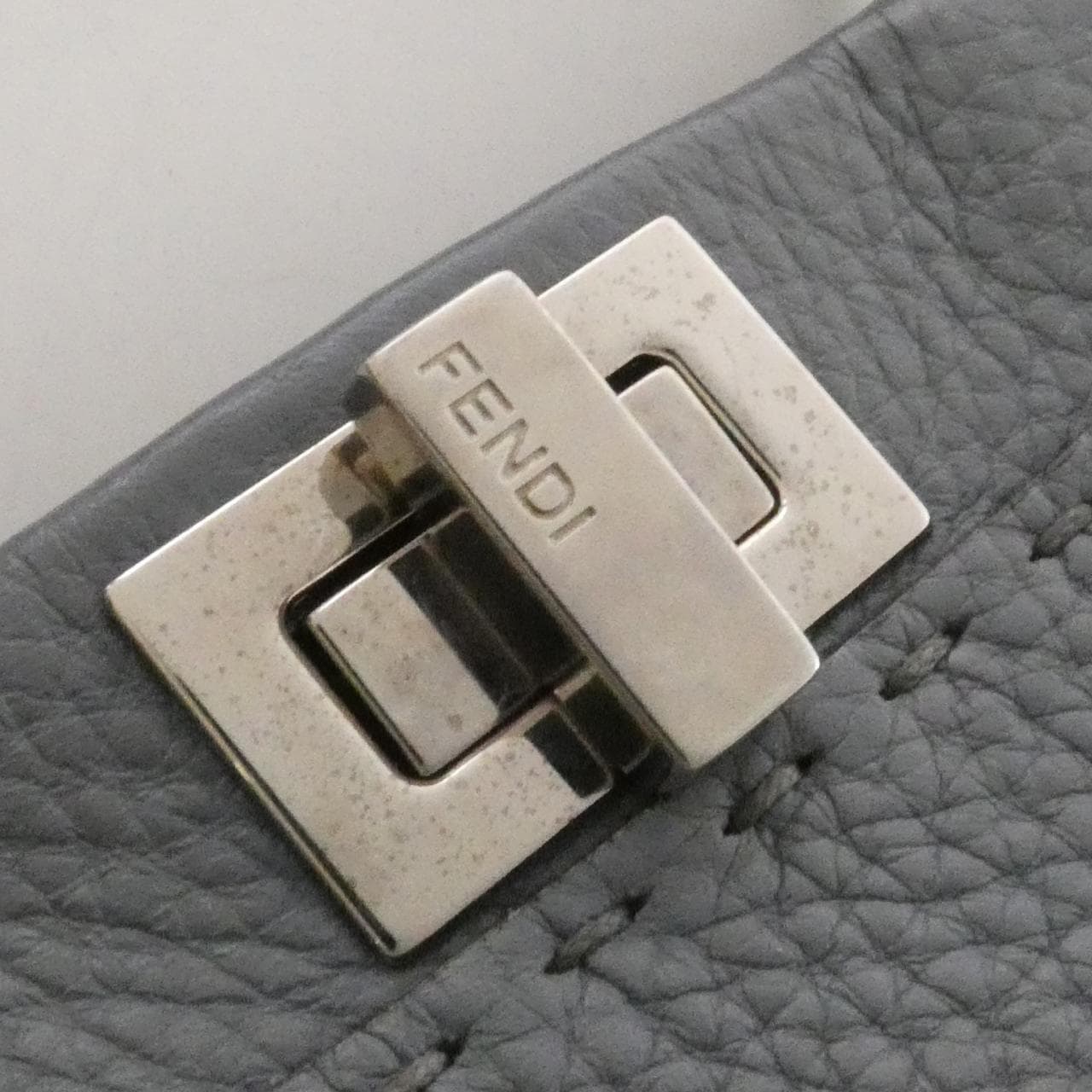 フェンディ ピーカブー 写真5