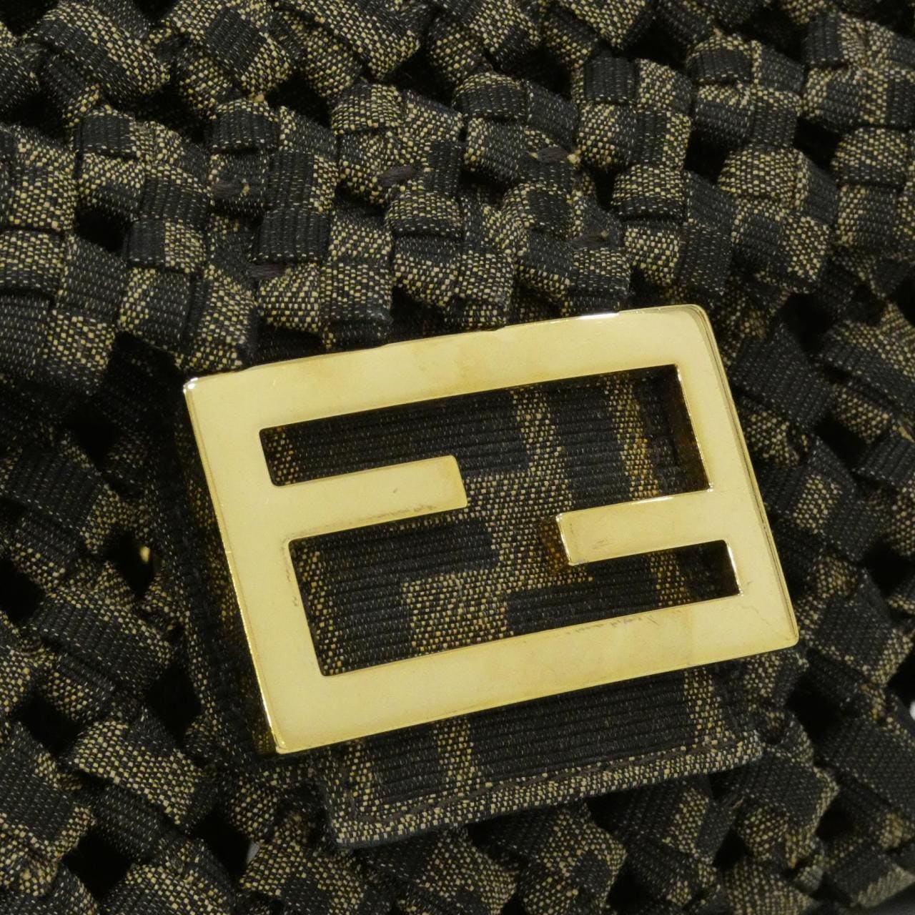 フェンディ バゲット 写真4