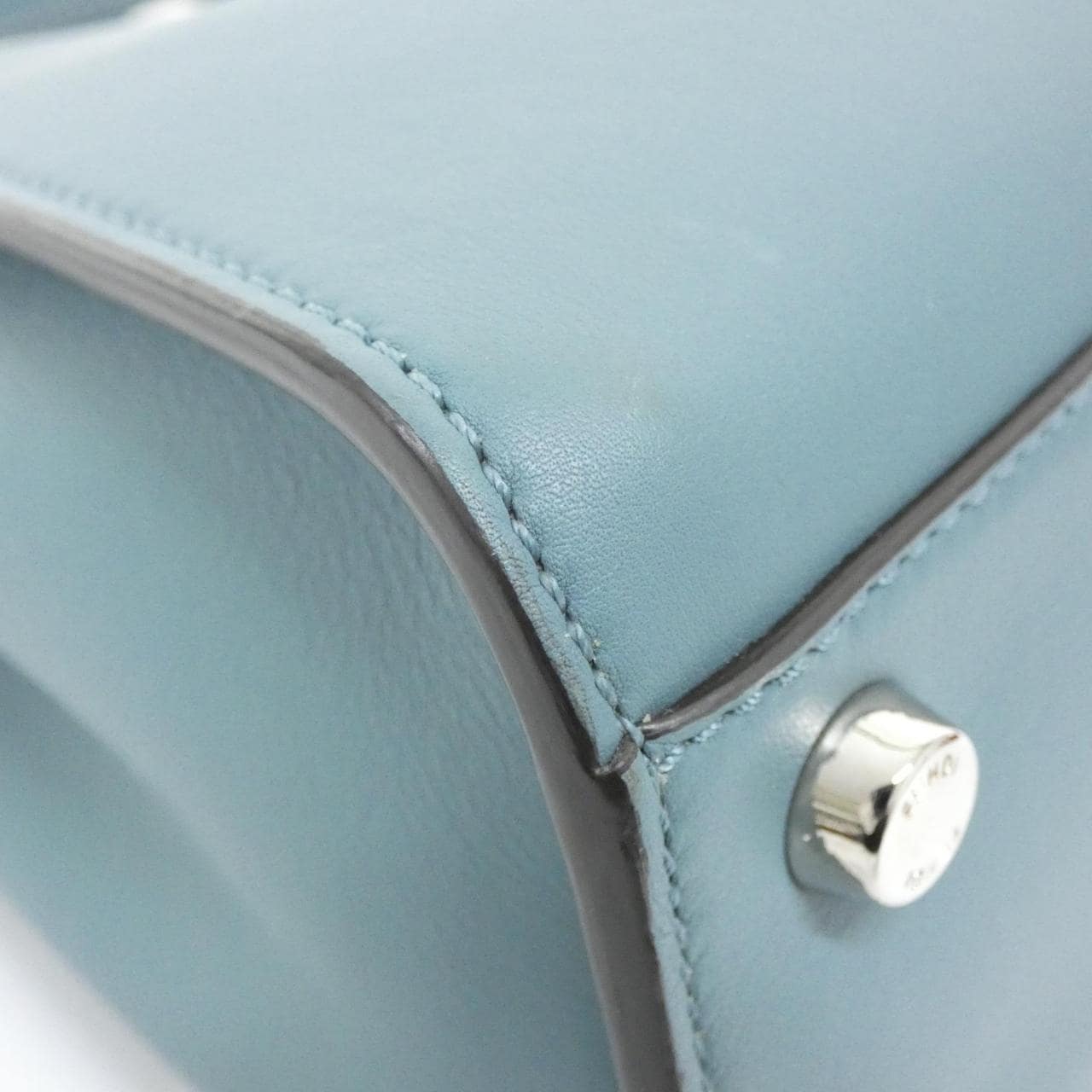 フェンディ ピーカブー 写真2