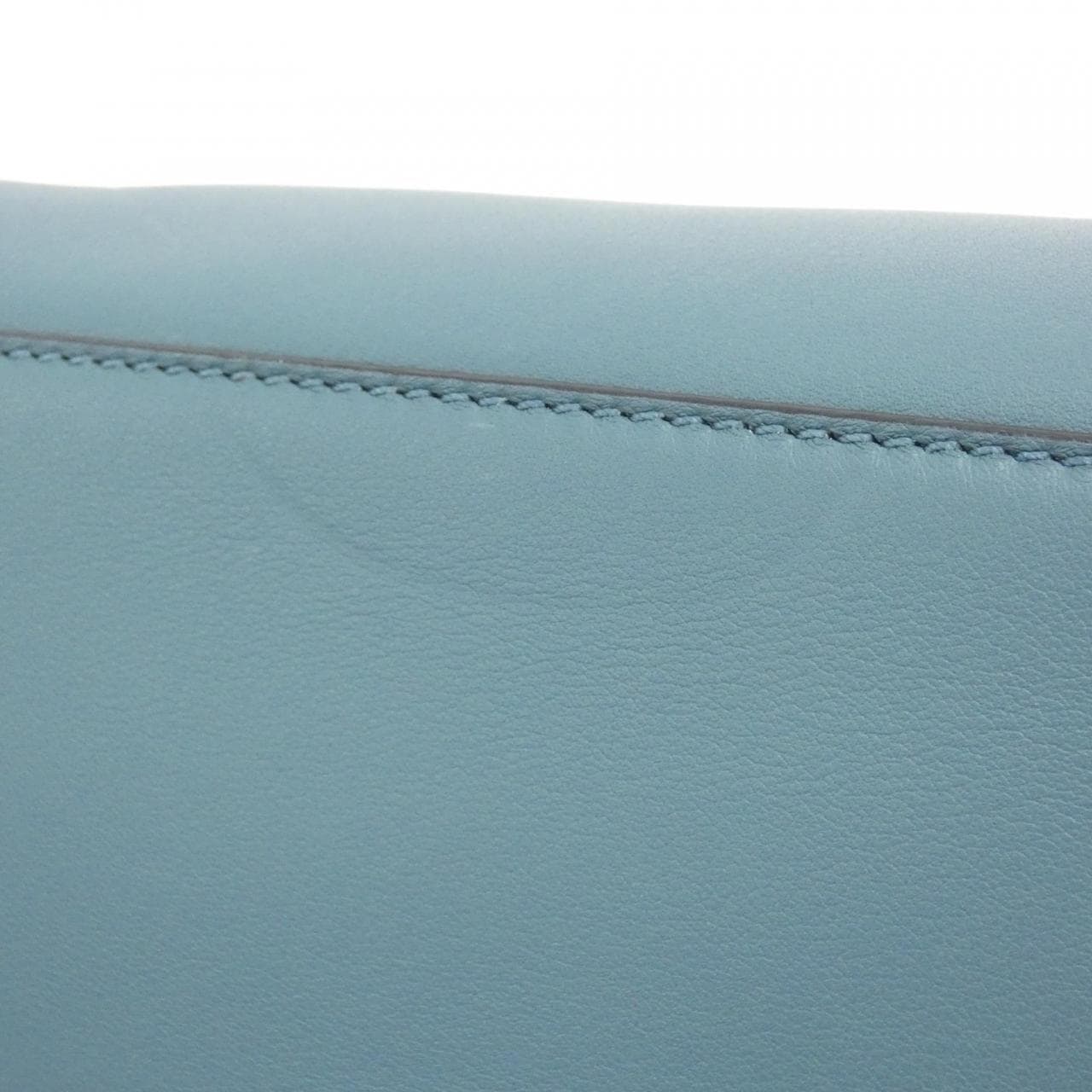 フェンディ ピーカブー 写真3