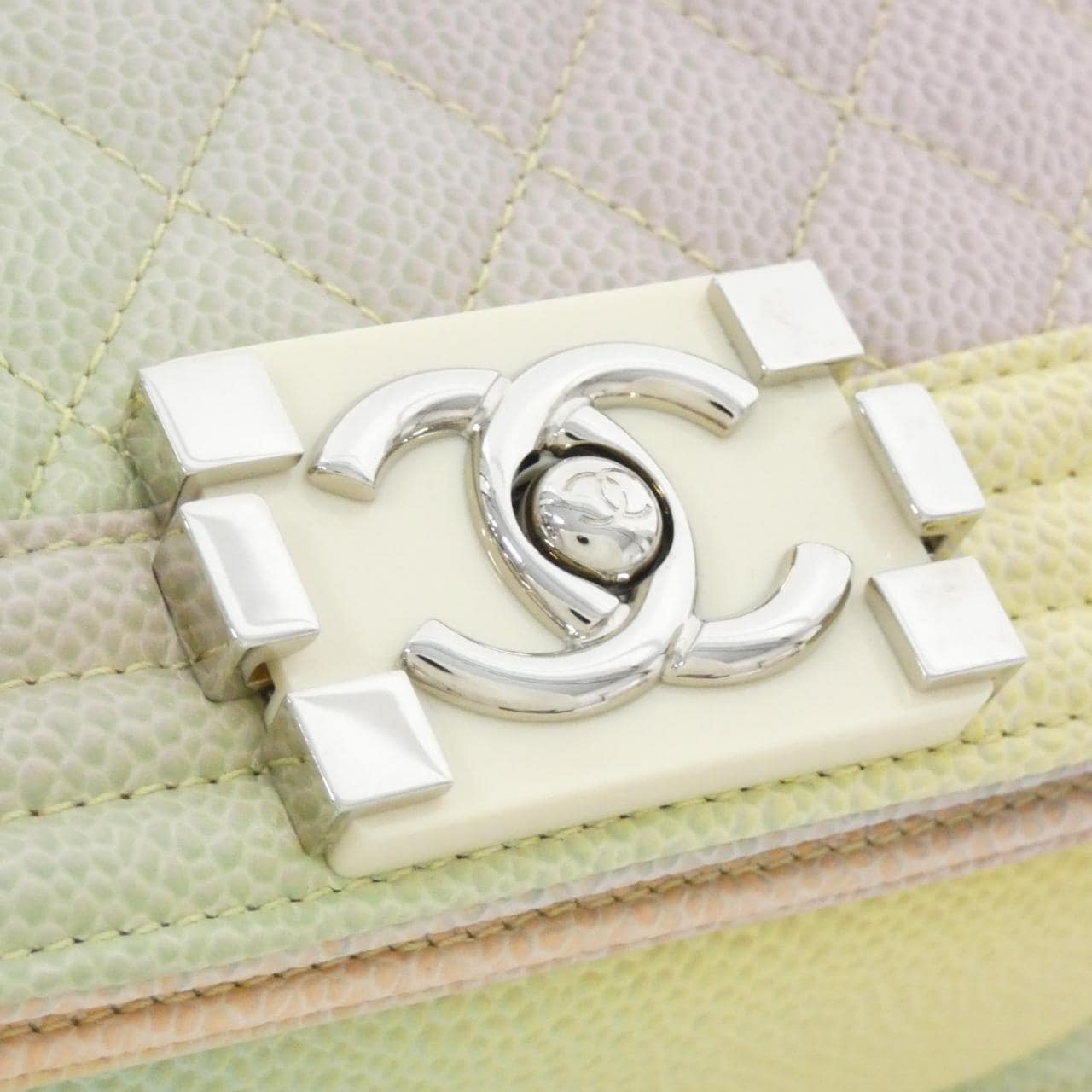 シャネル ボーイシャネル 写真4