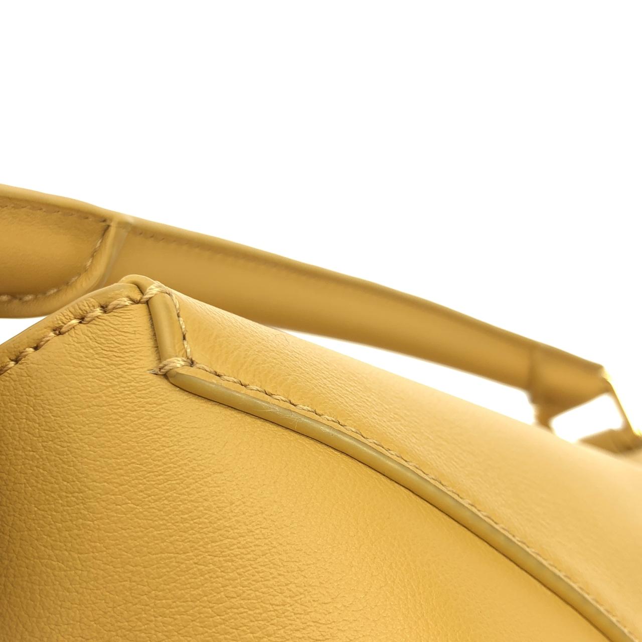 ロエベ パズル 写真6