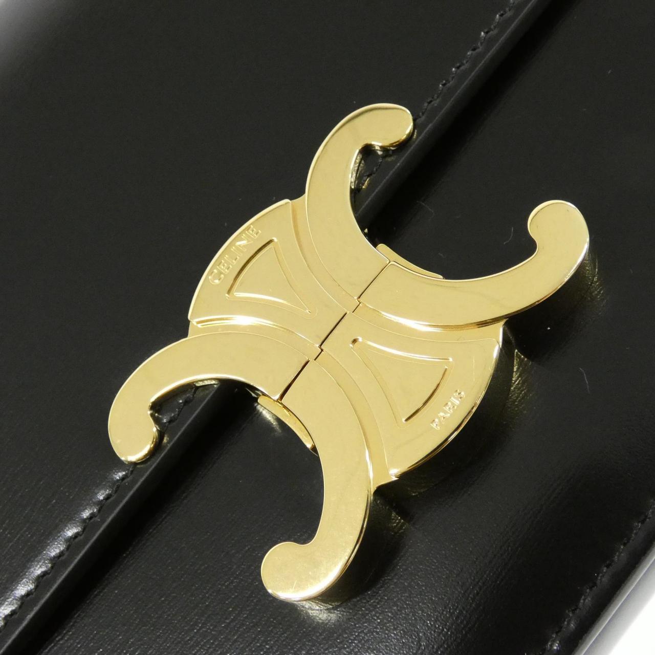 セリーヌ トリオンフ 写真4