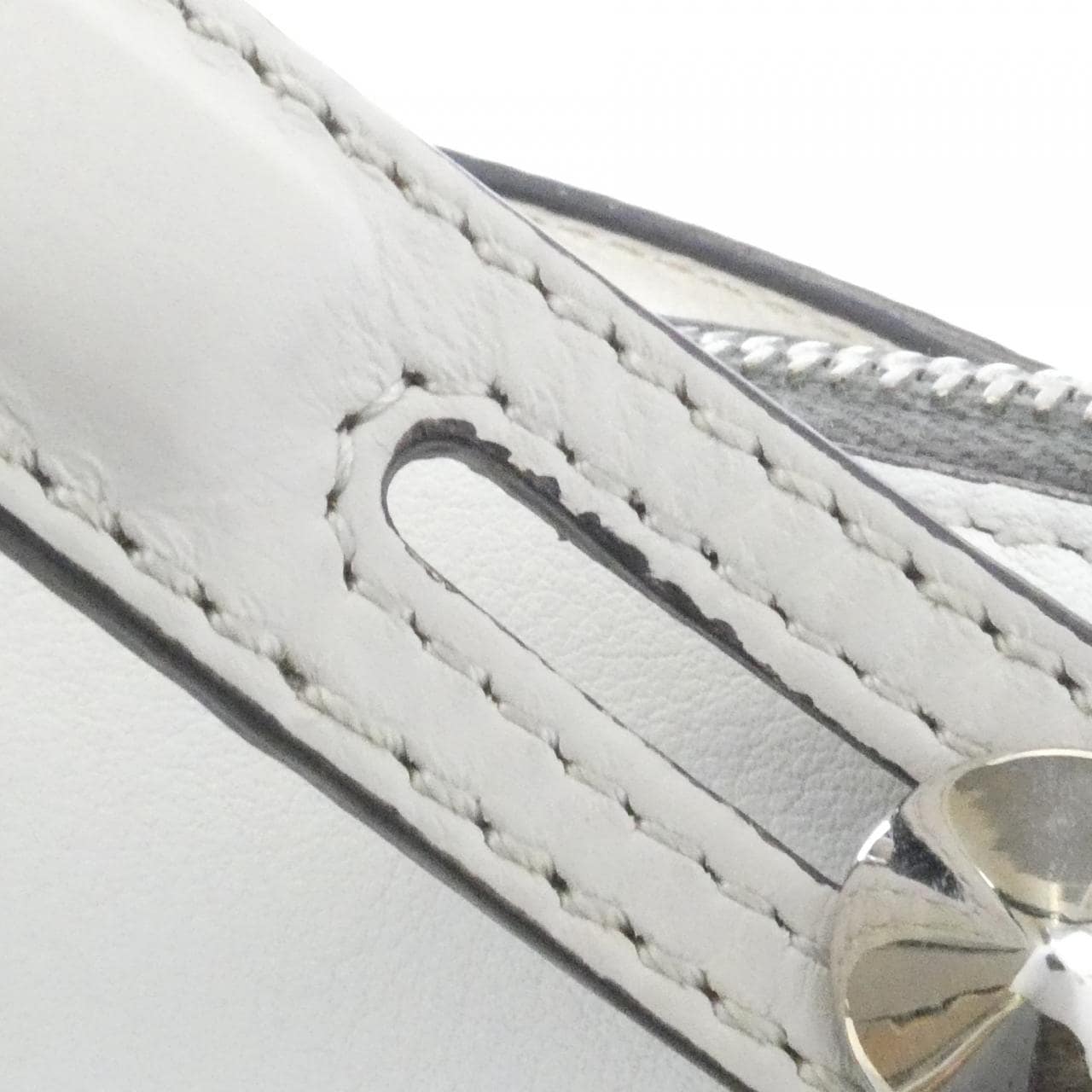 フェンディ バイザウェイ 写真5