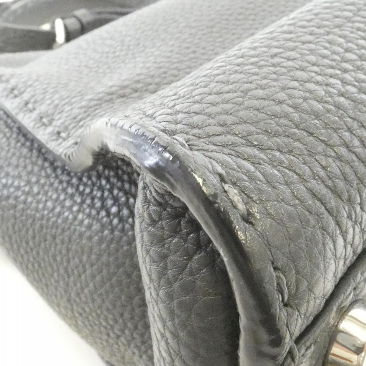 フェンディ ピーカブー 写真3