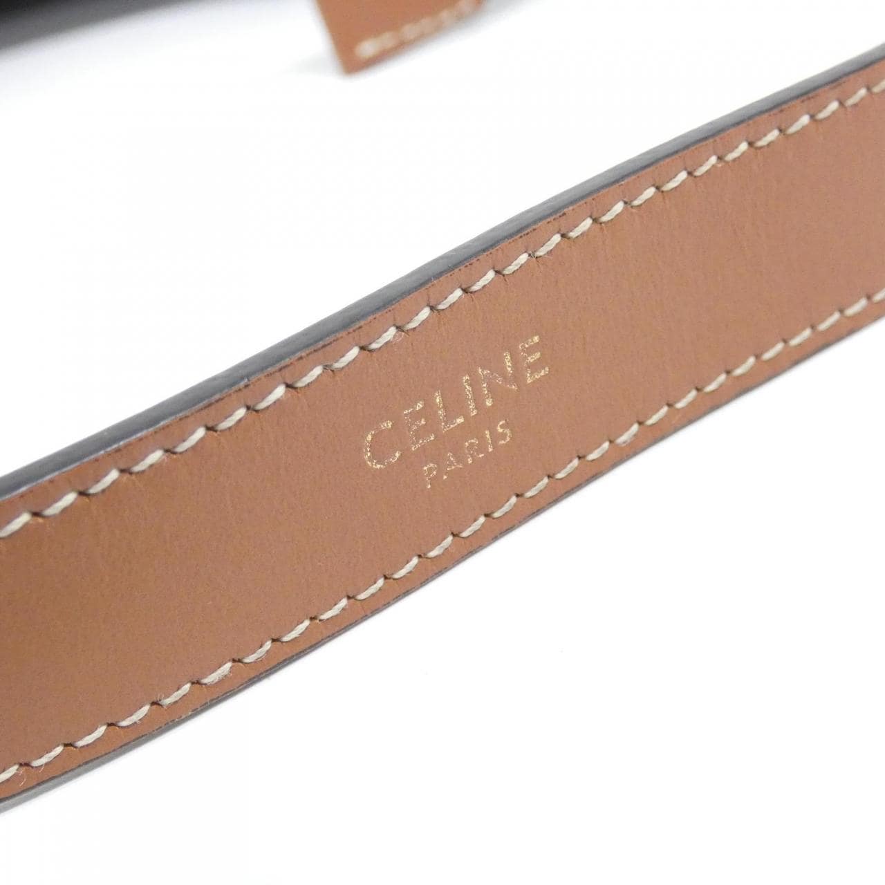 セリーヌ トリオンフ 写真4