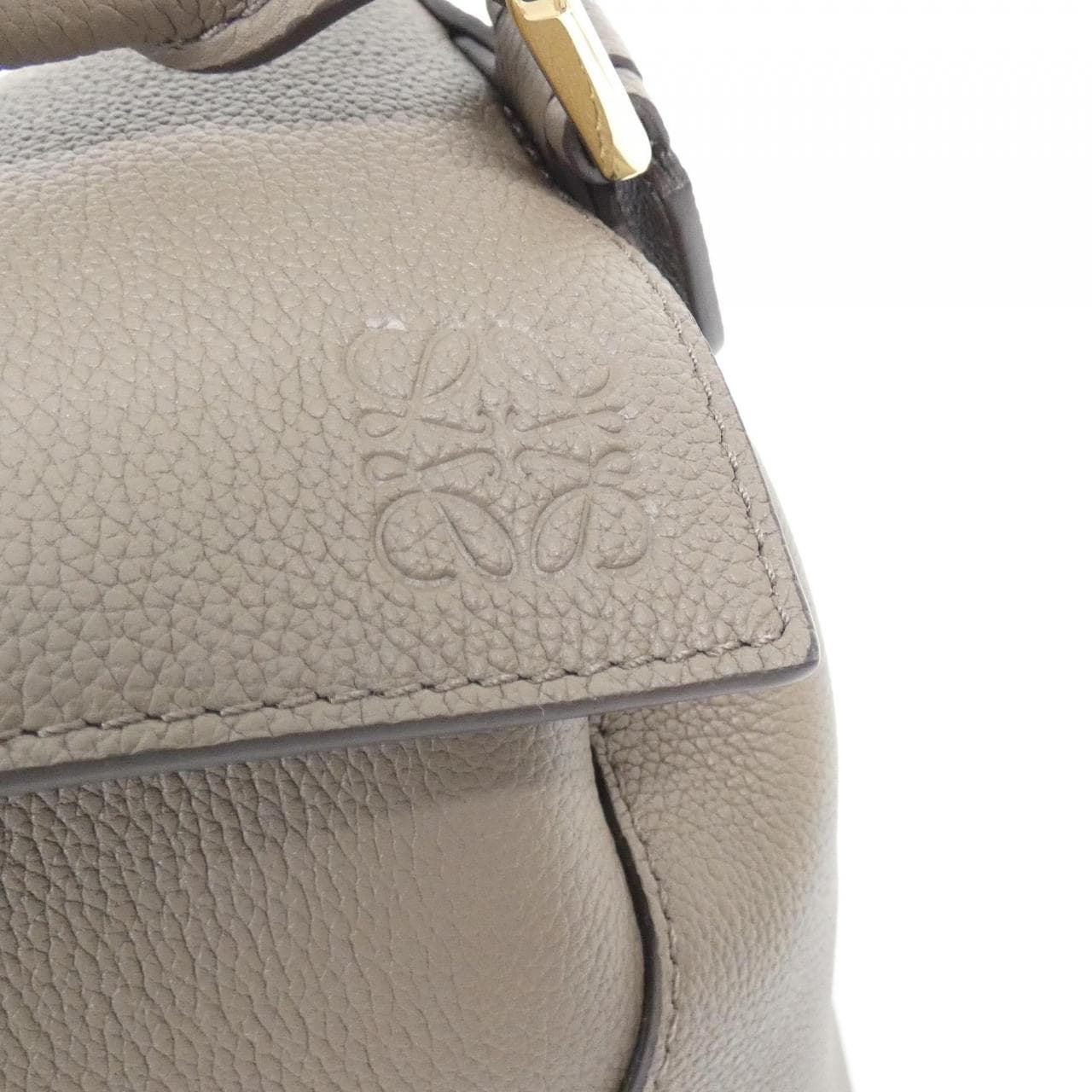 ロエベ パズル 写真4