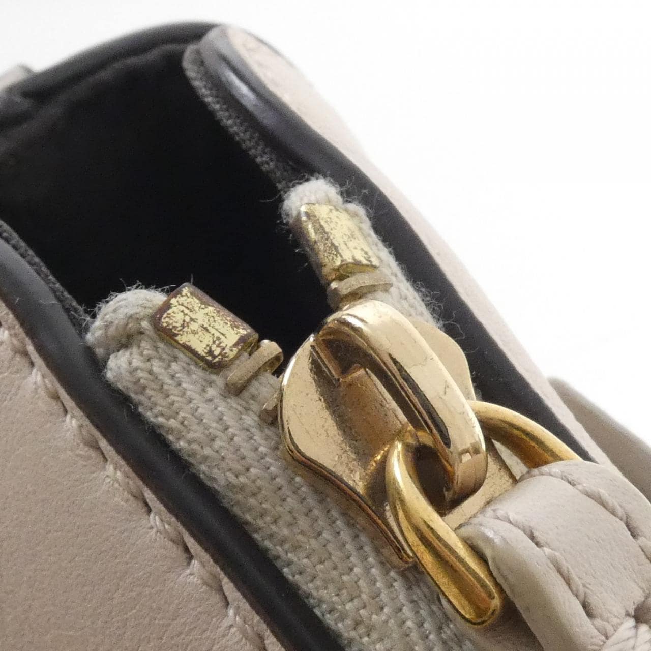 フェンディ バイザウェイ 写真6