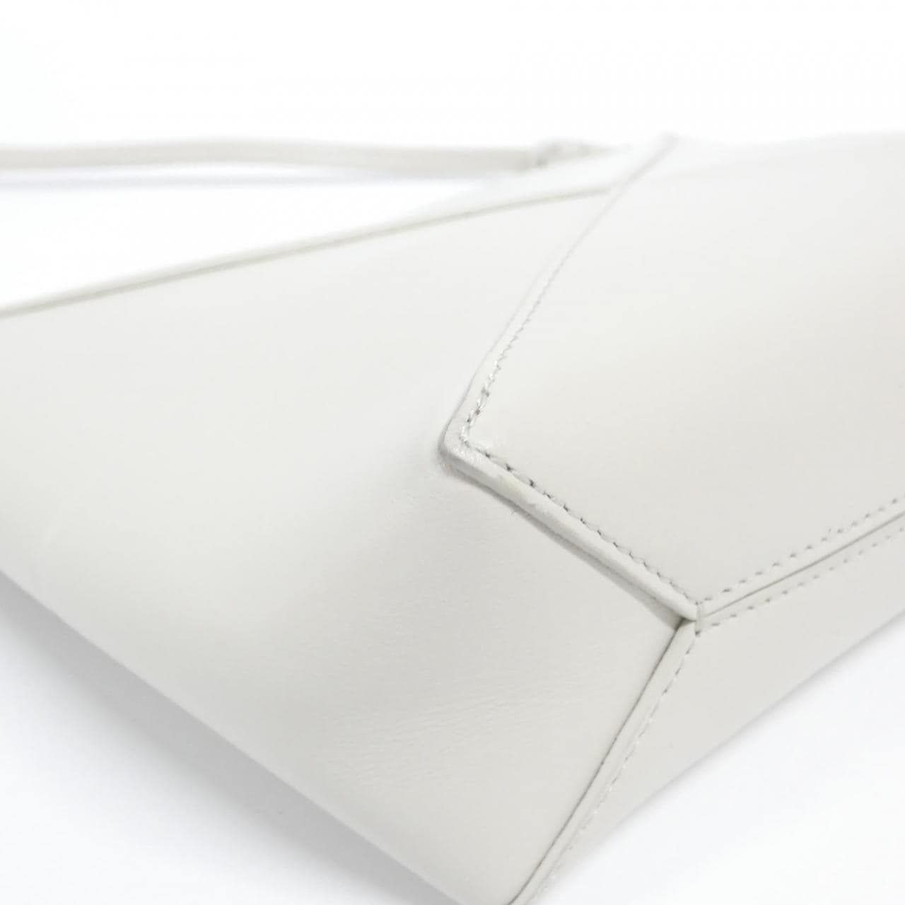 ロエベ パズル 写真3