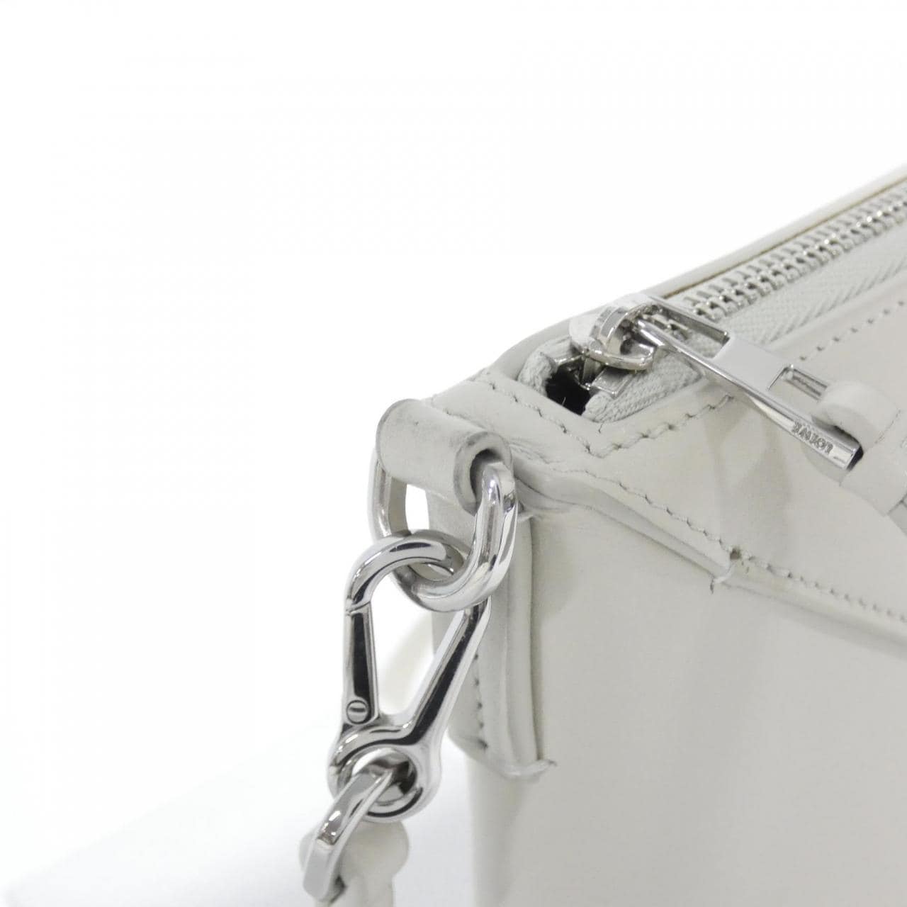 ロエベ パズル 写真8