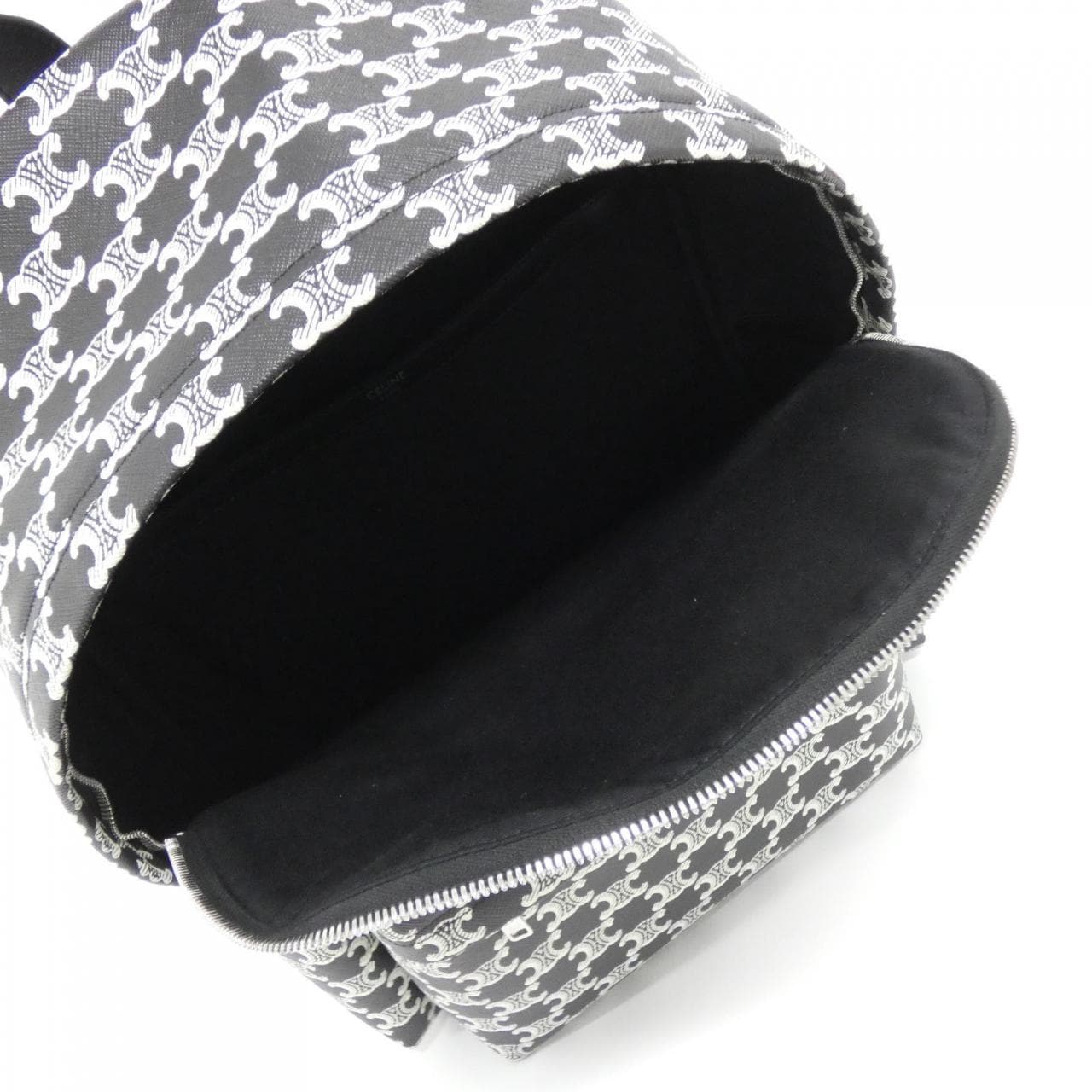 セリーヌ トリオンフ 写真6