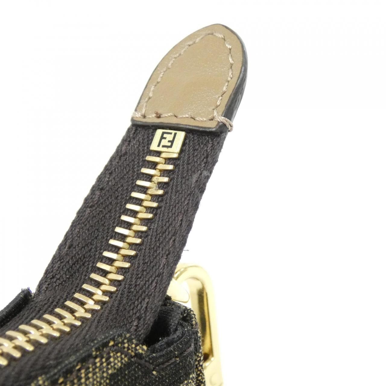 フェンディ バゲット 写真5