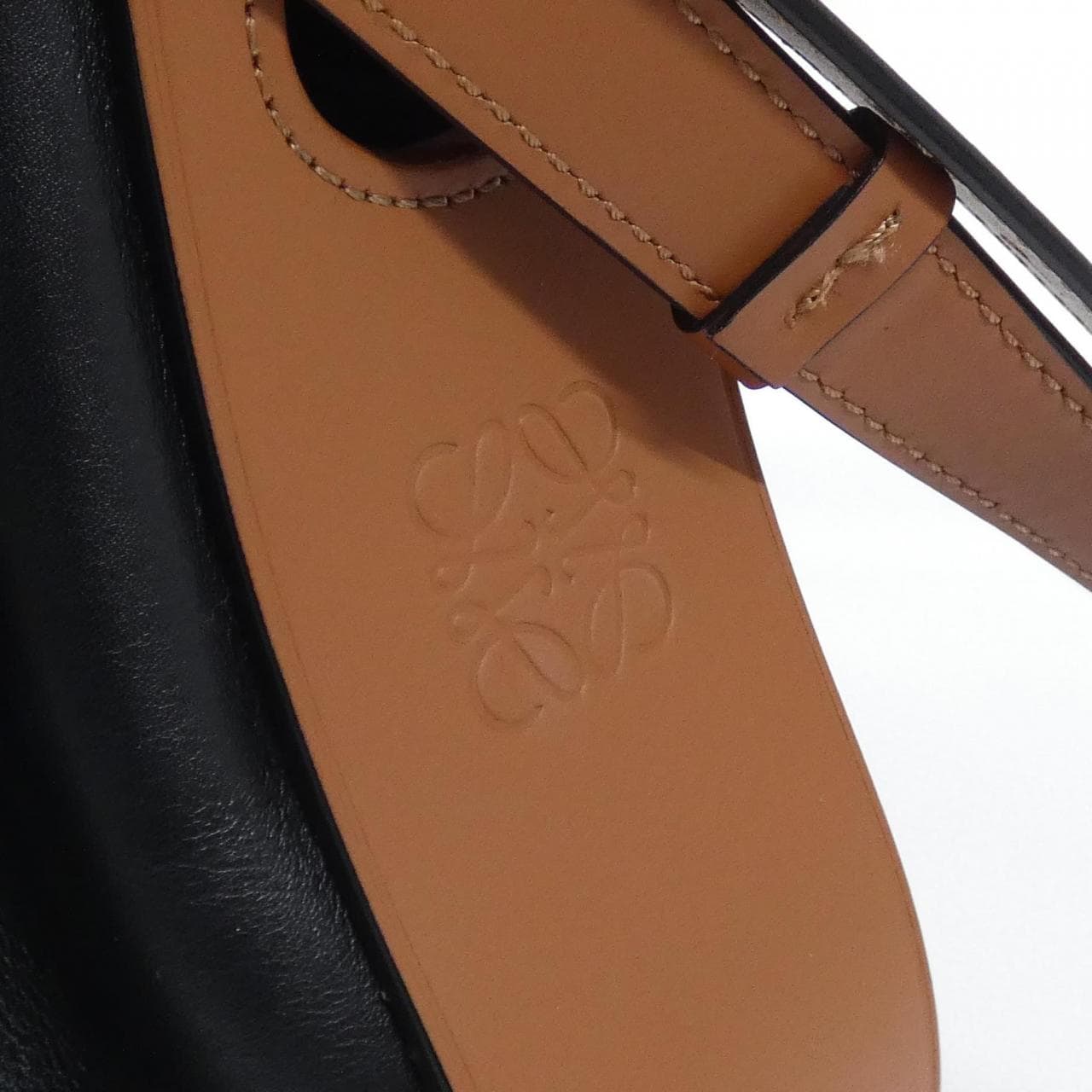 ロエベ バルーン 写真4