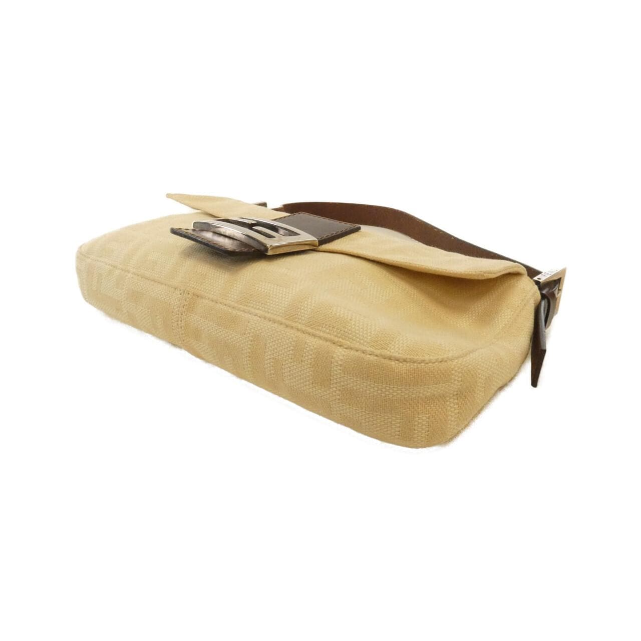 フェンディ バゲット 写真3