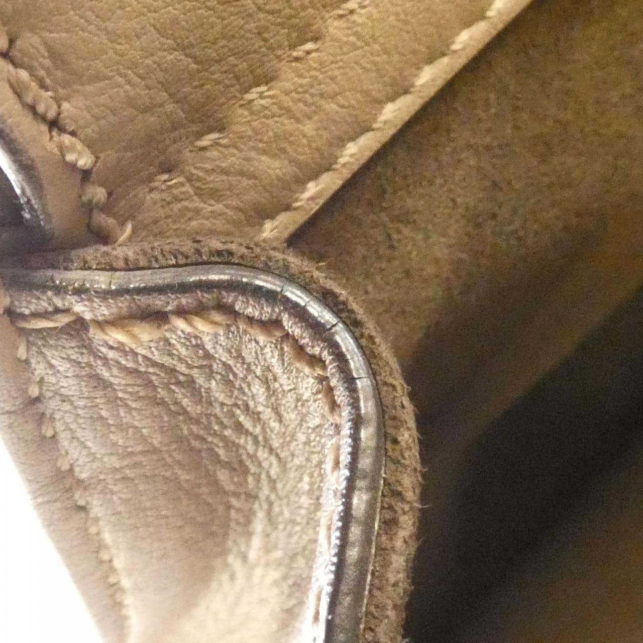 フェンディ ピーカブー 写真7