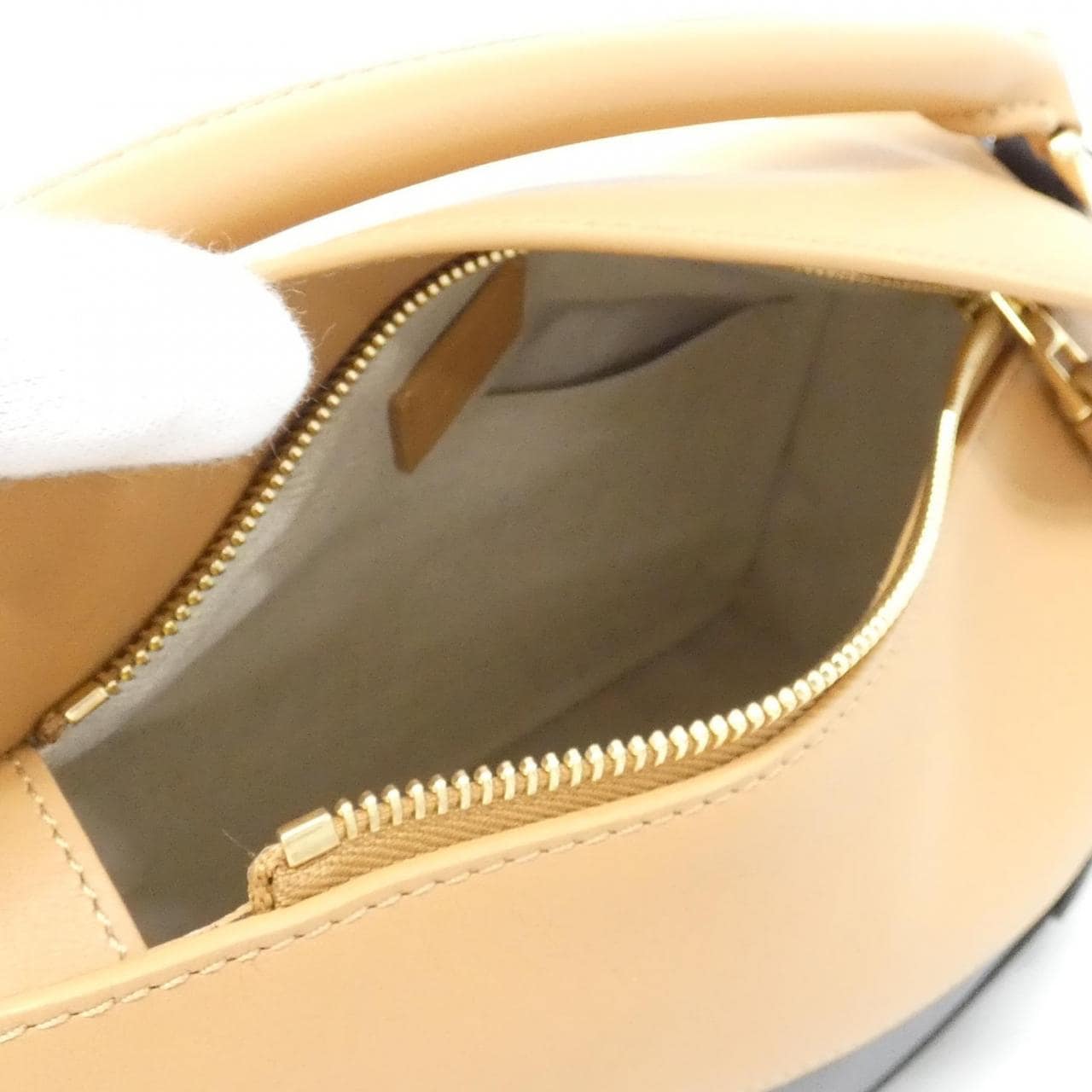 ロエベ パズル 写真6