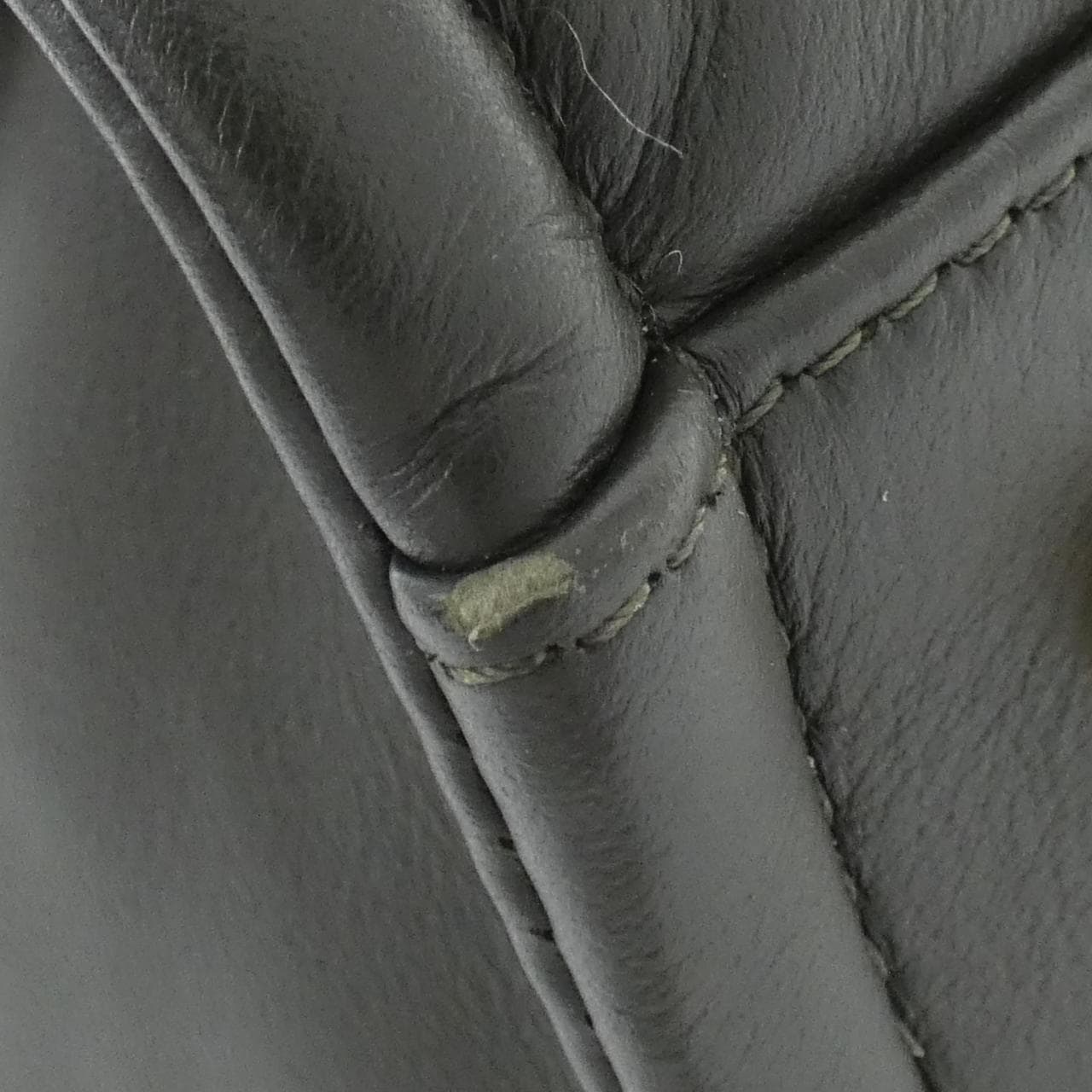 シャネル ドーヴィル 写真3