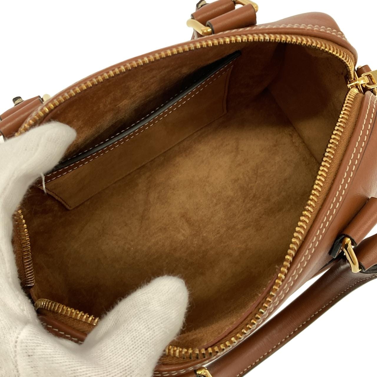 セリーヌ トリオンフ 写真7