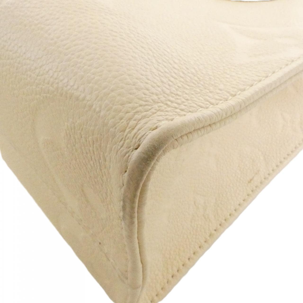 ルイ・ヴィトン オンザゴー 写真2