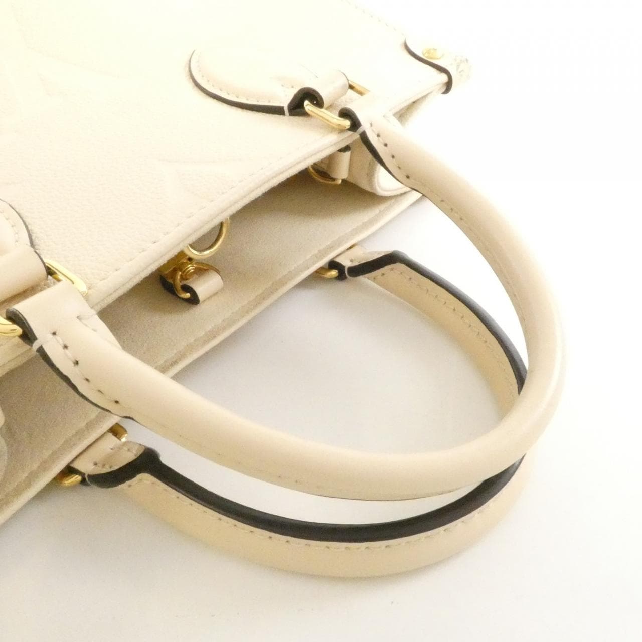 ルイ・ヴィトン オンザゴー 写真6