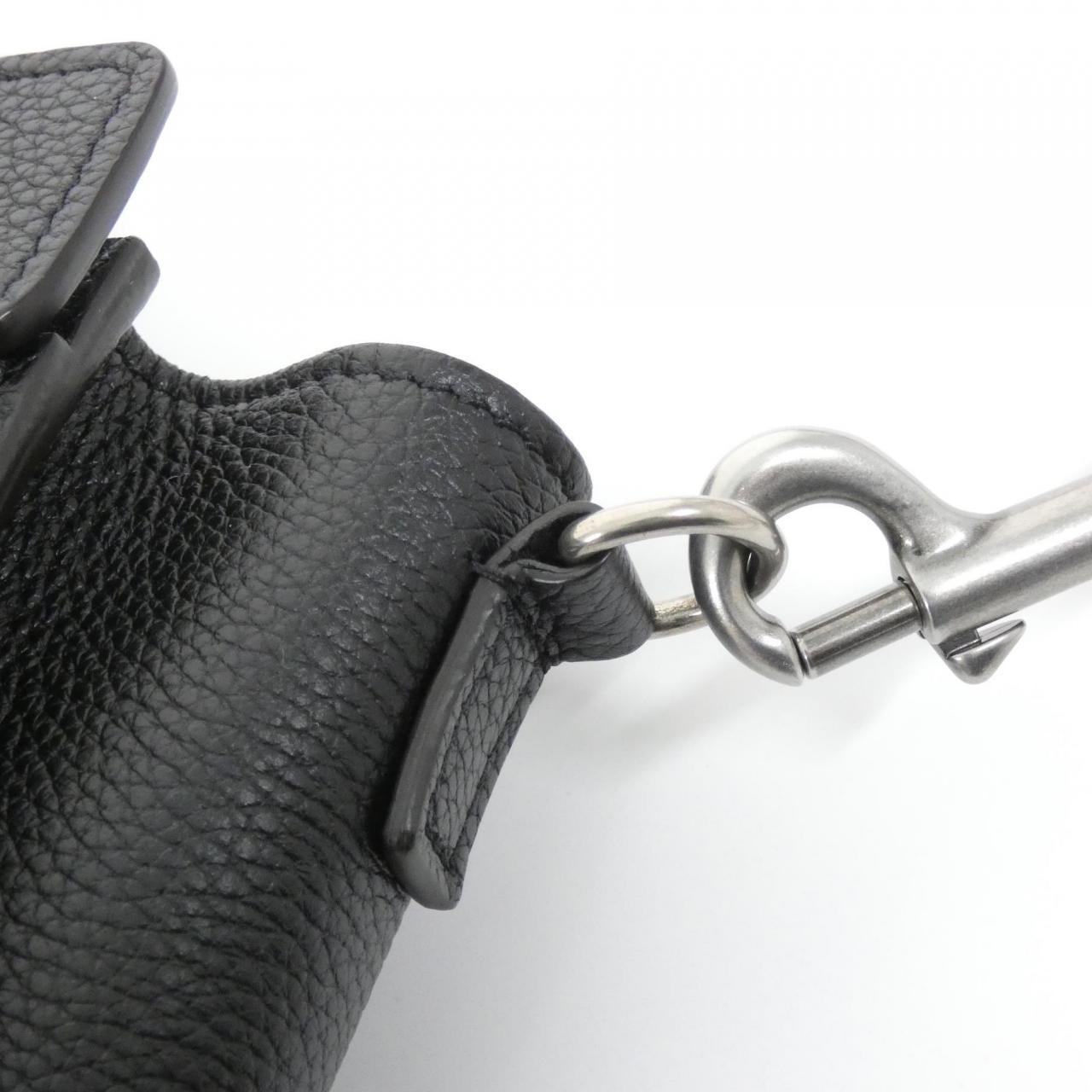 セリーヌ ラゲージ ナノ 写真5