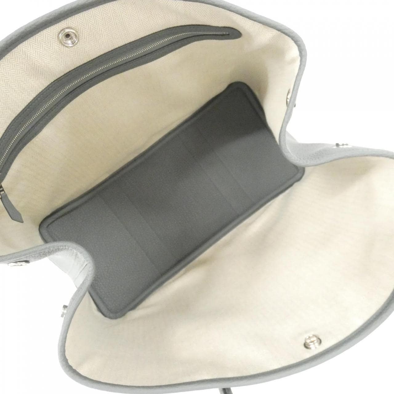 エルメス ガーデンパーティ 写真4