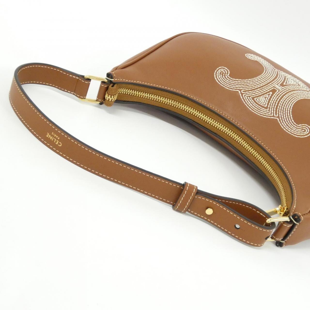 セリーヌ アヴァ 写真5