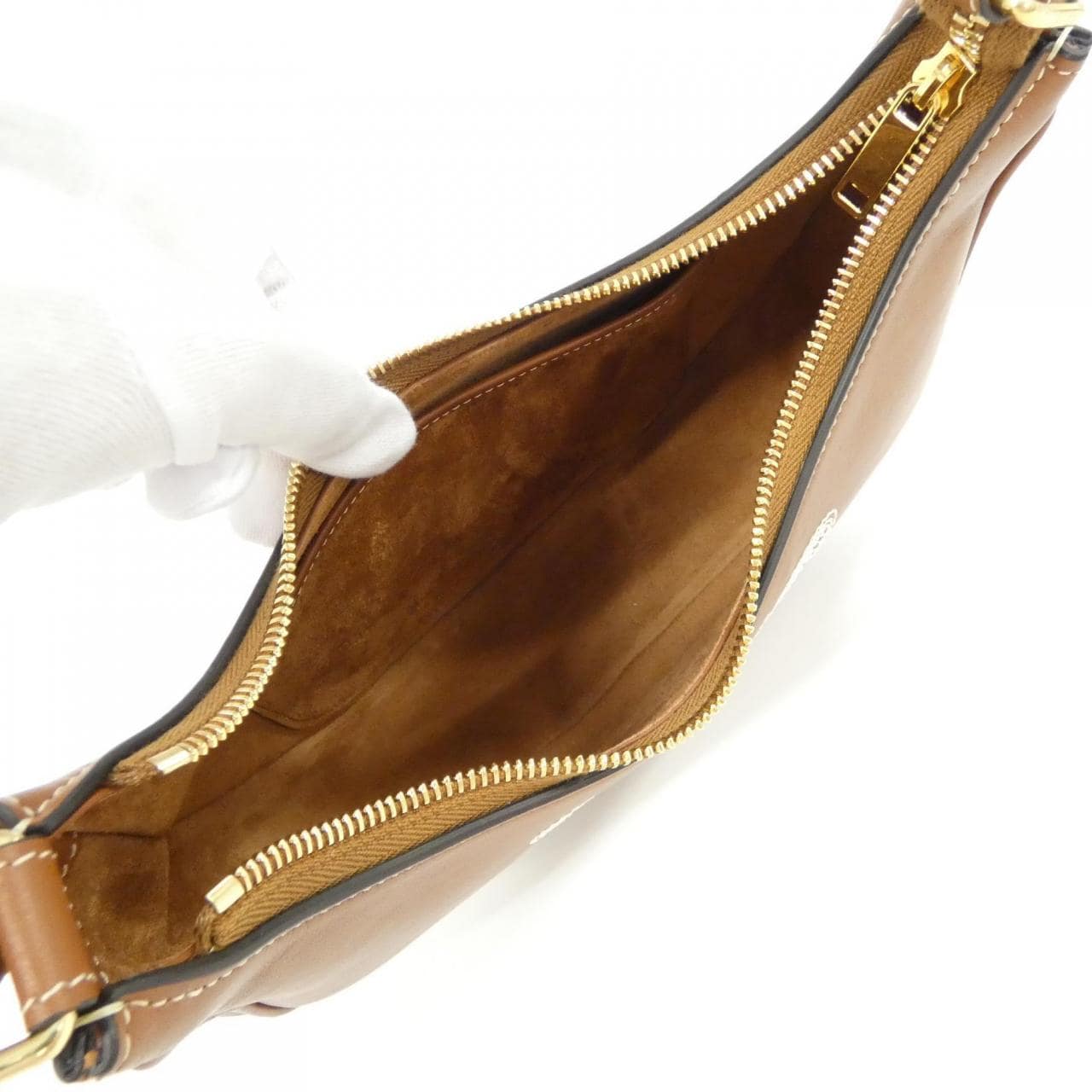 セリーヌ アヴァ 写真6