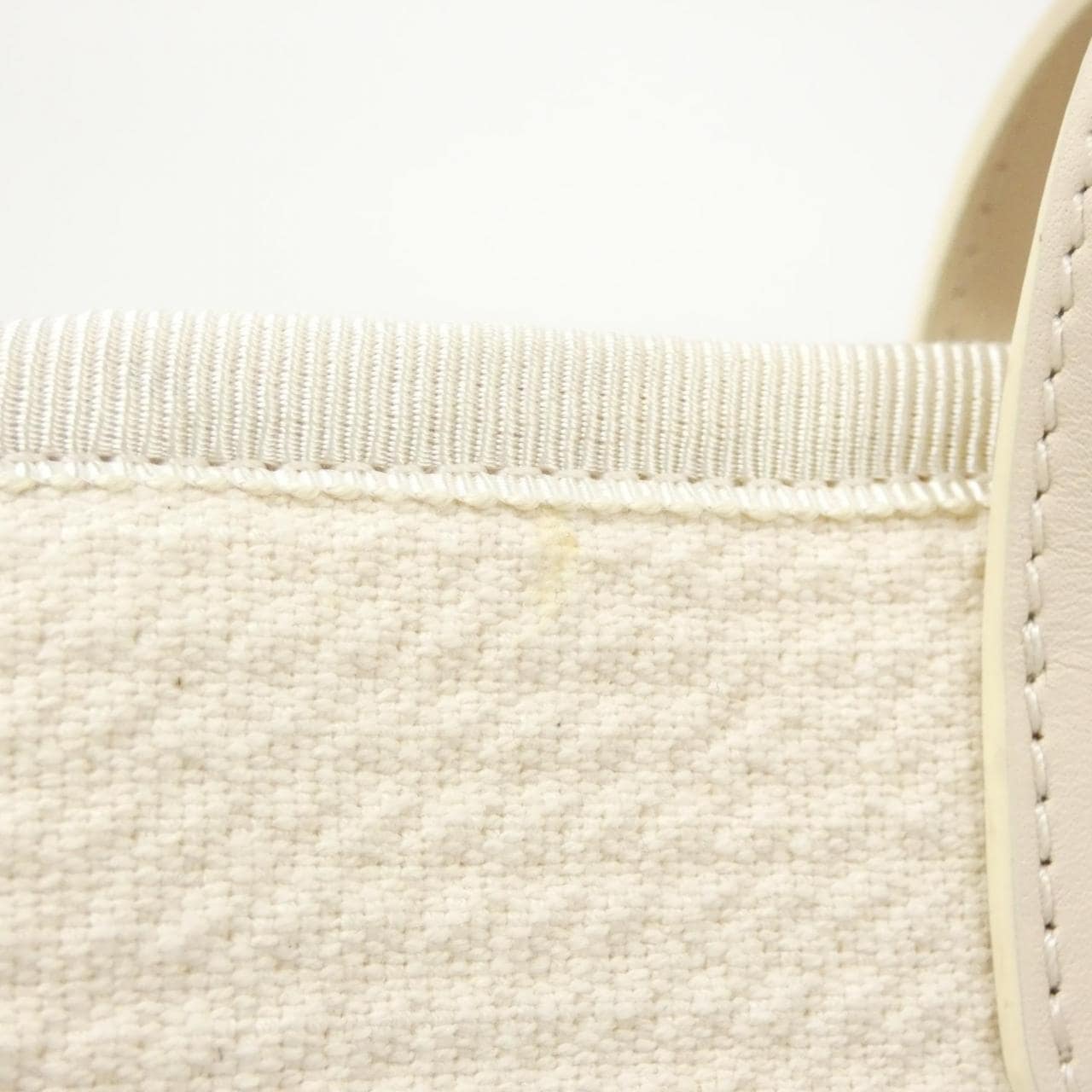 シャネル ドーヴィル 写真4