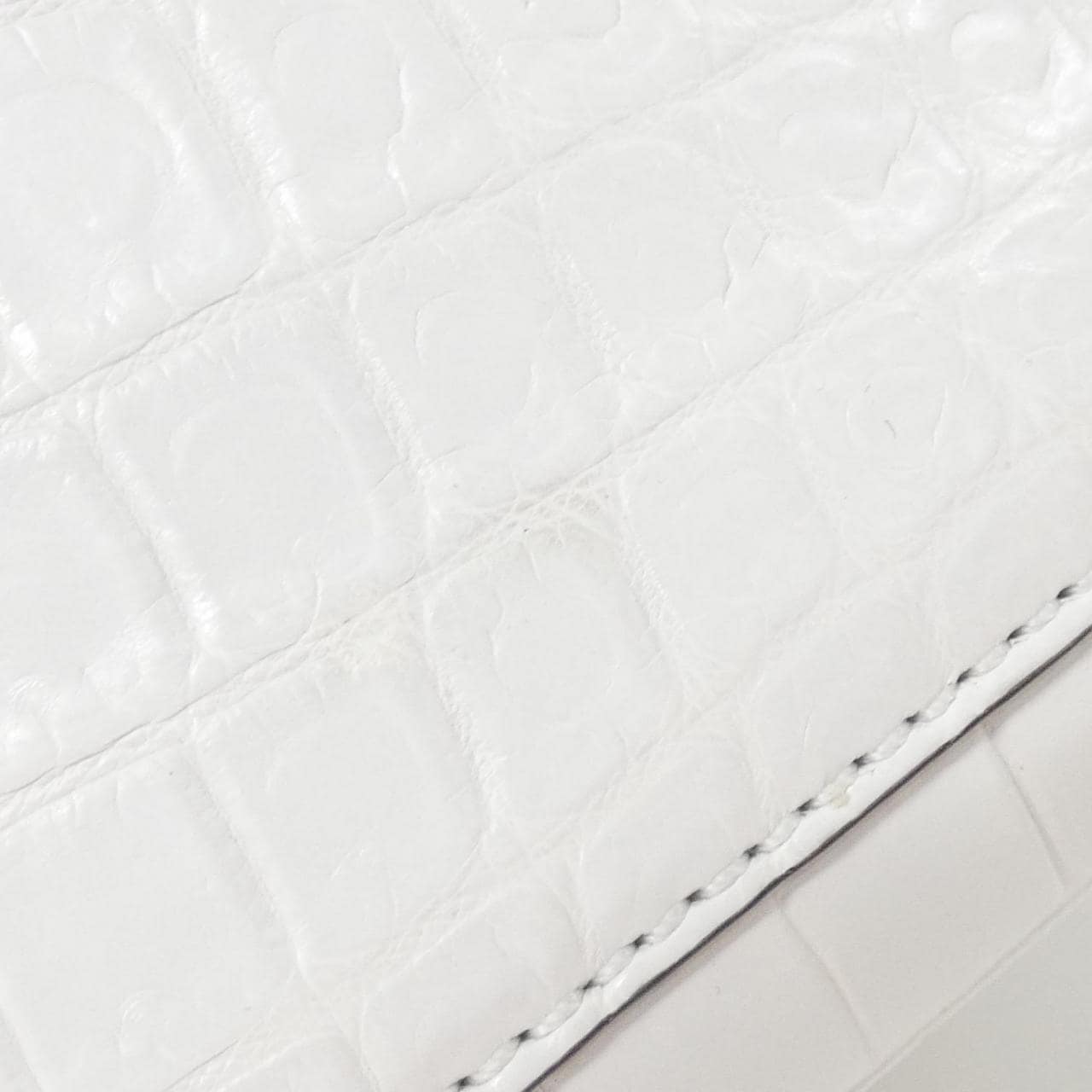 フェンディ ピーカブー 写真2