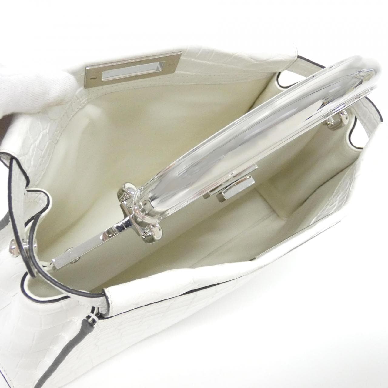 フェンディ ピーカブー 写真5