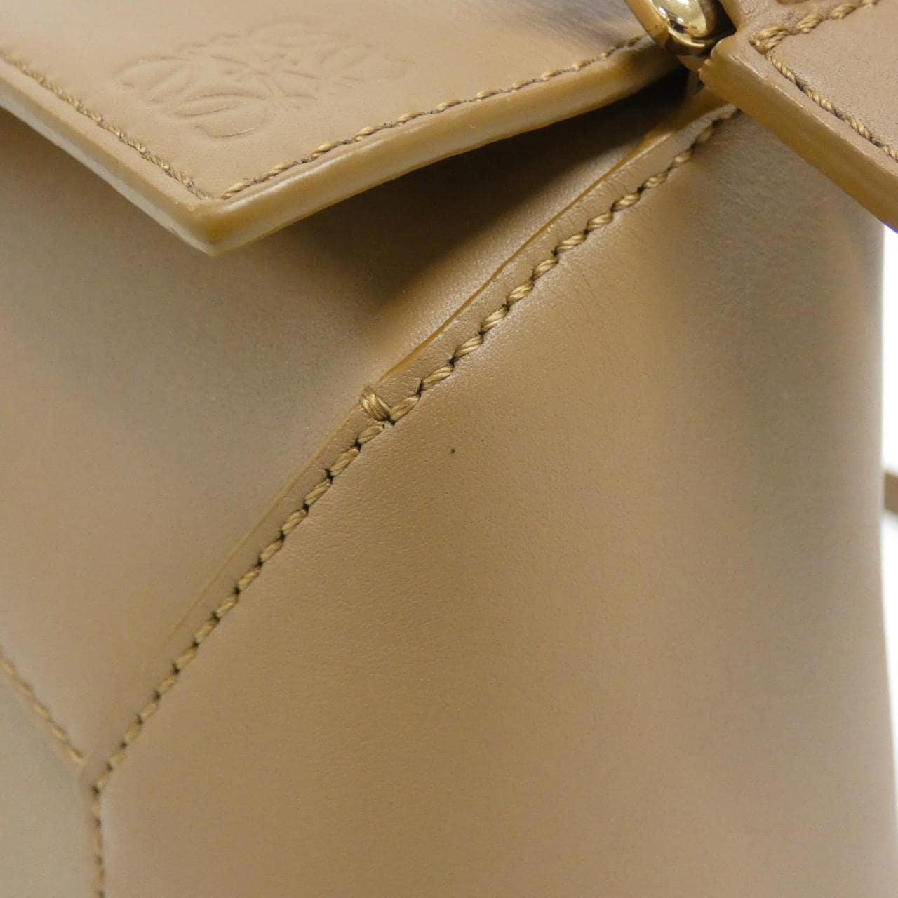 ロエベ パズル 写真6