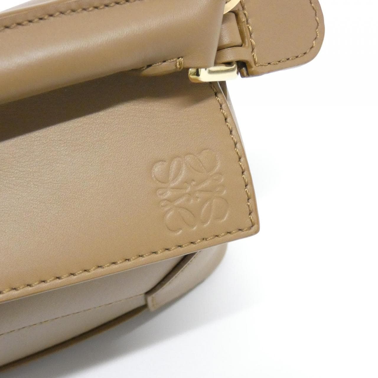 ロエベ パズル 写真8