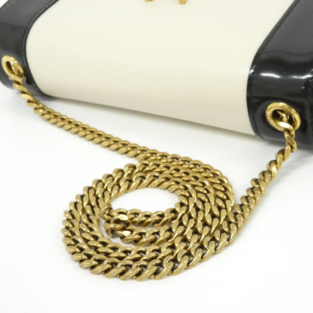 サンローラン ケイト 写真5