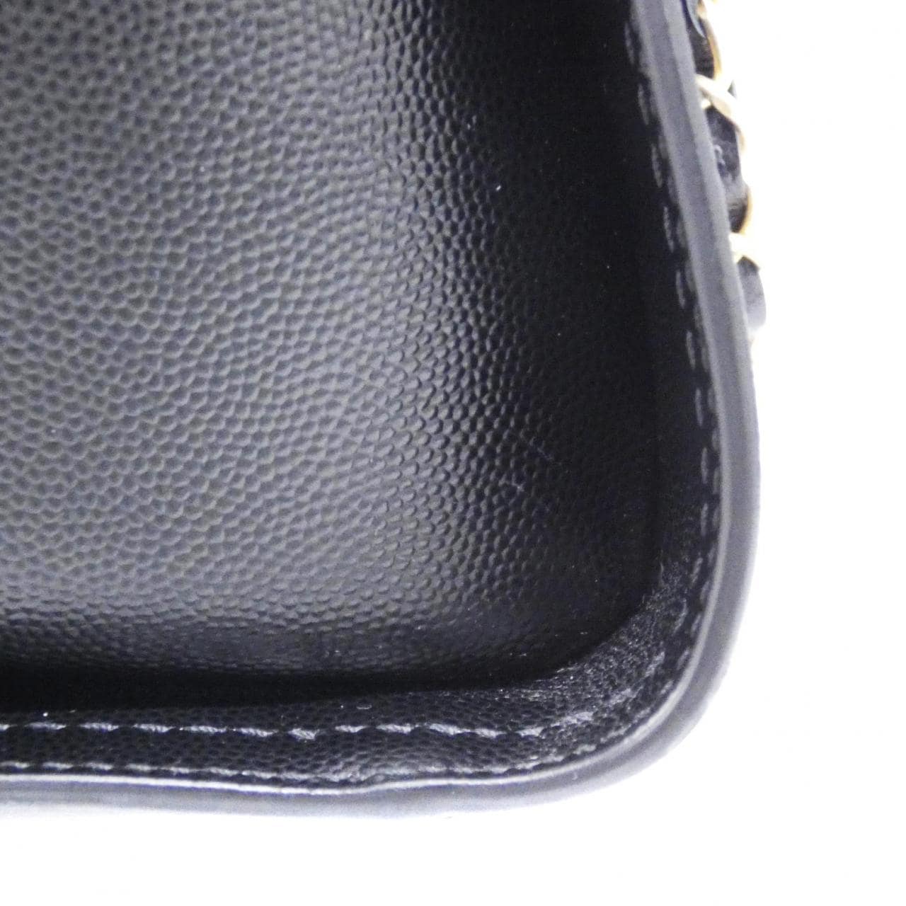 シャネル ドーヴィル 写真3