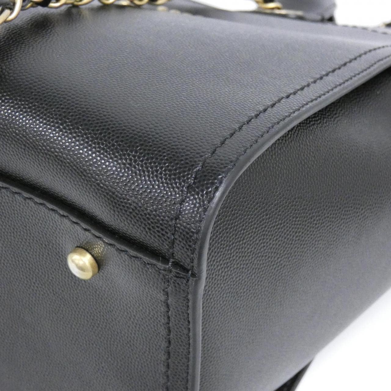 シャネル ドーヴィル 写真4