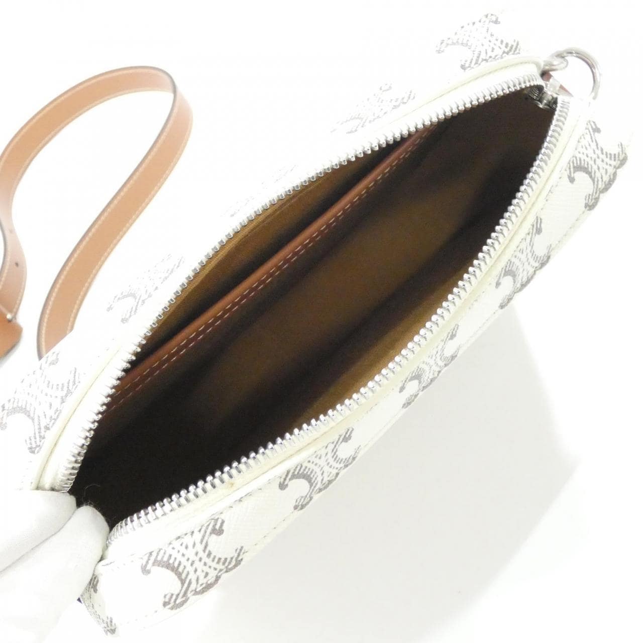 セリーヌ トリオンフ 写真8