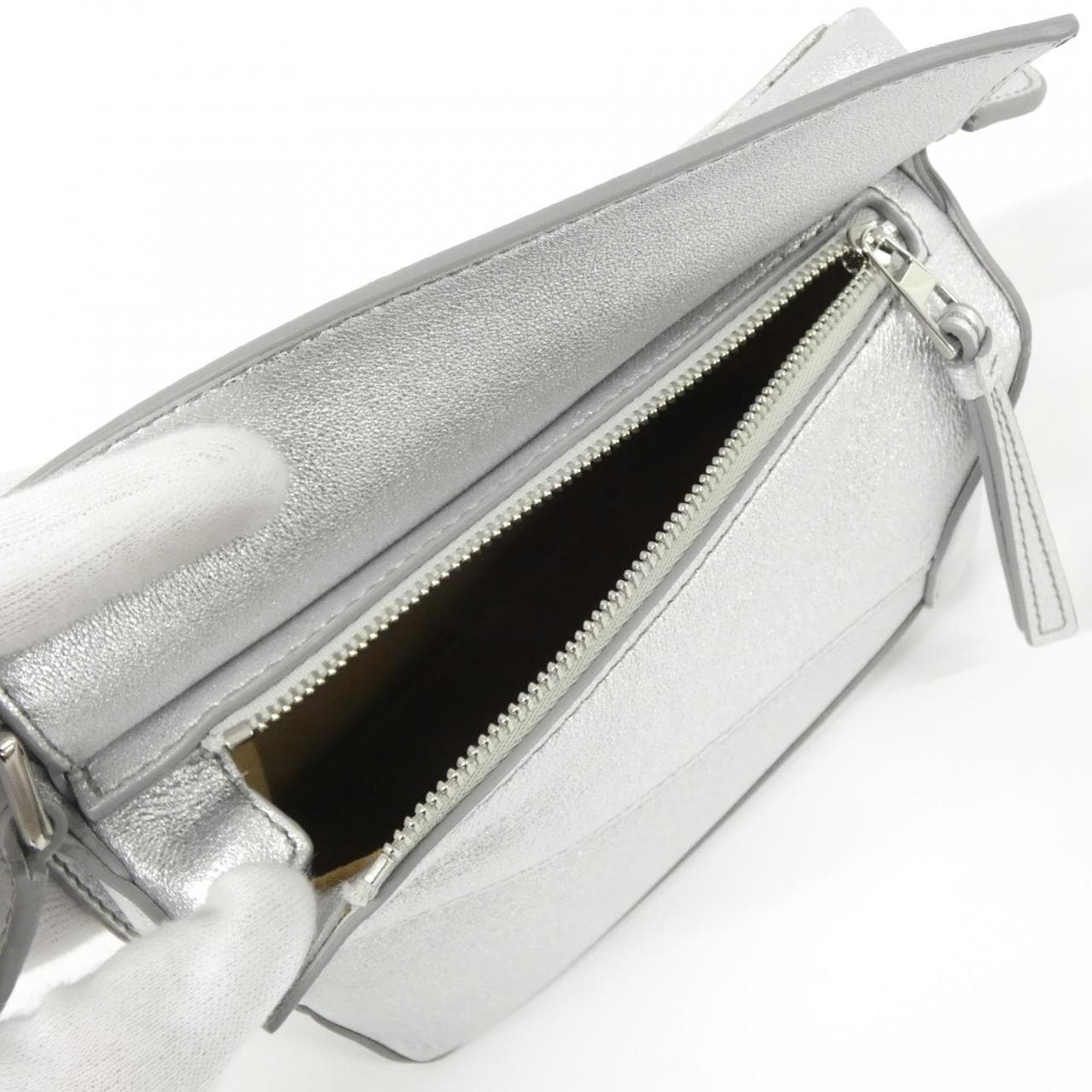 ロエベ パズル 写真6