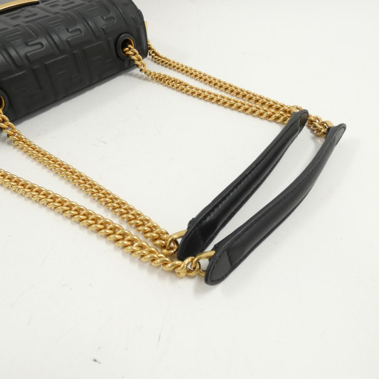 フェンディ バゲット 写真4