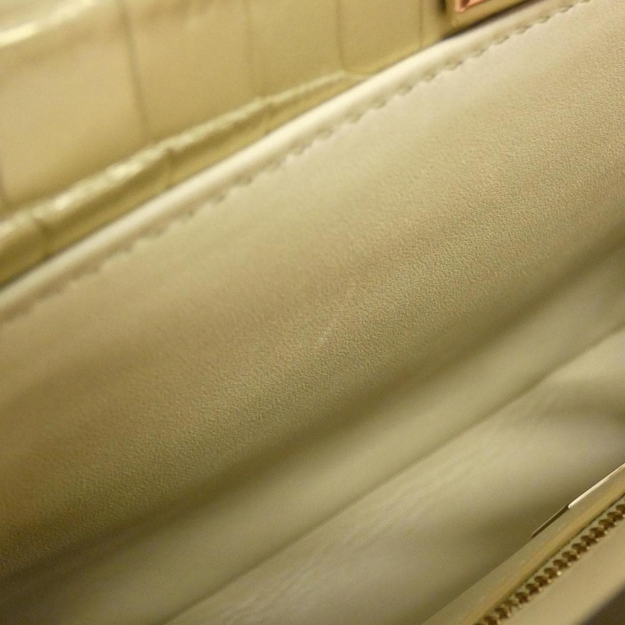 フェンディ ピーカブー 写真9