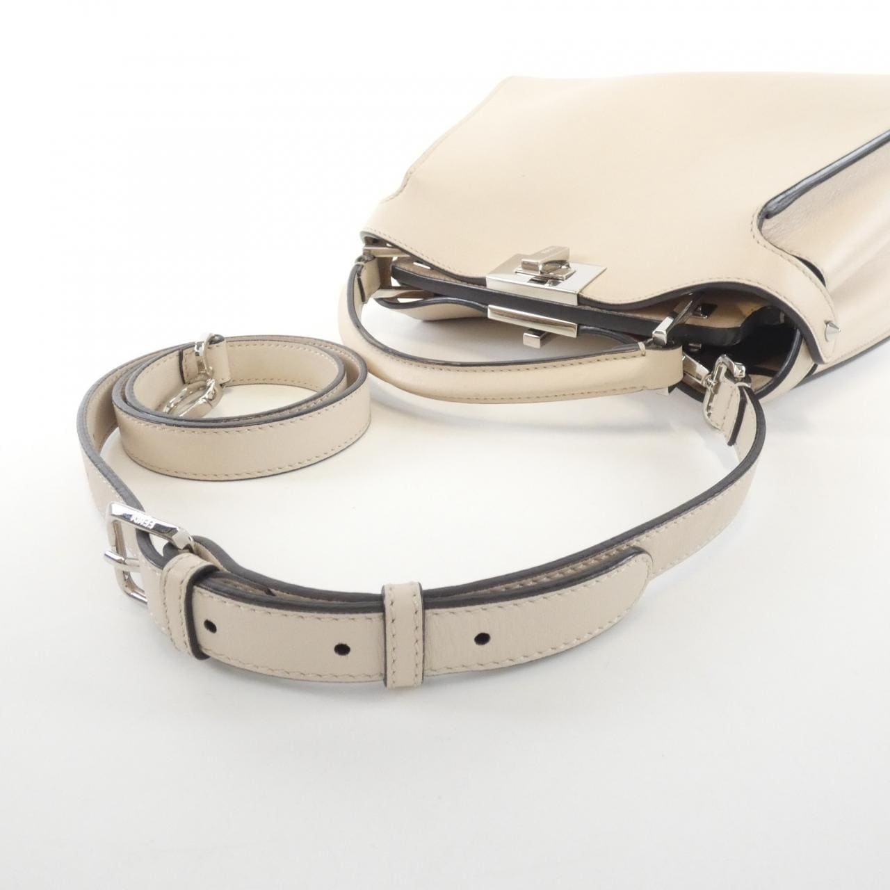 フェンディ ピーカブー 写真6