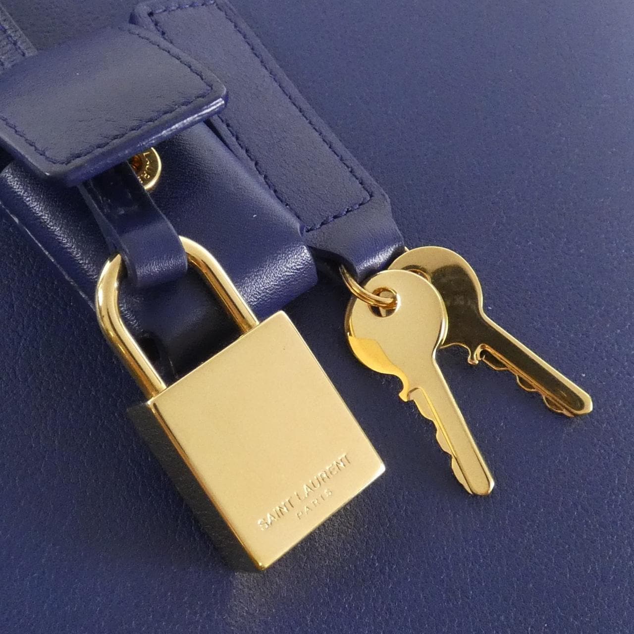 サンローラン サック・ド・ジュール 写真4