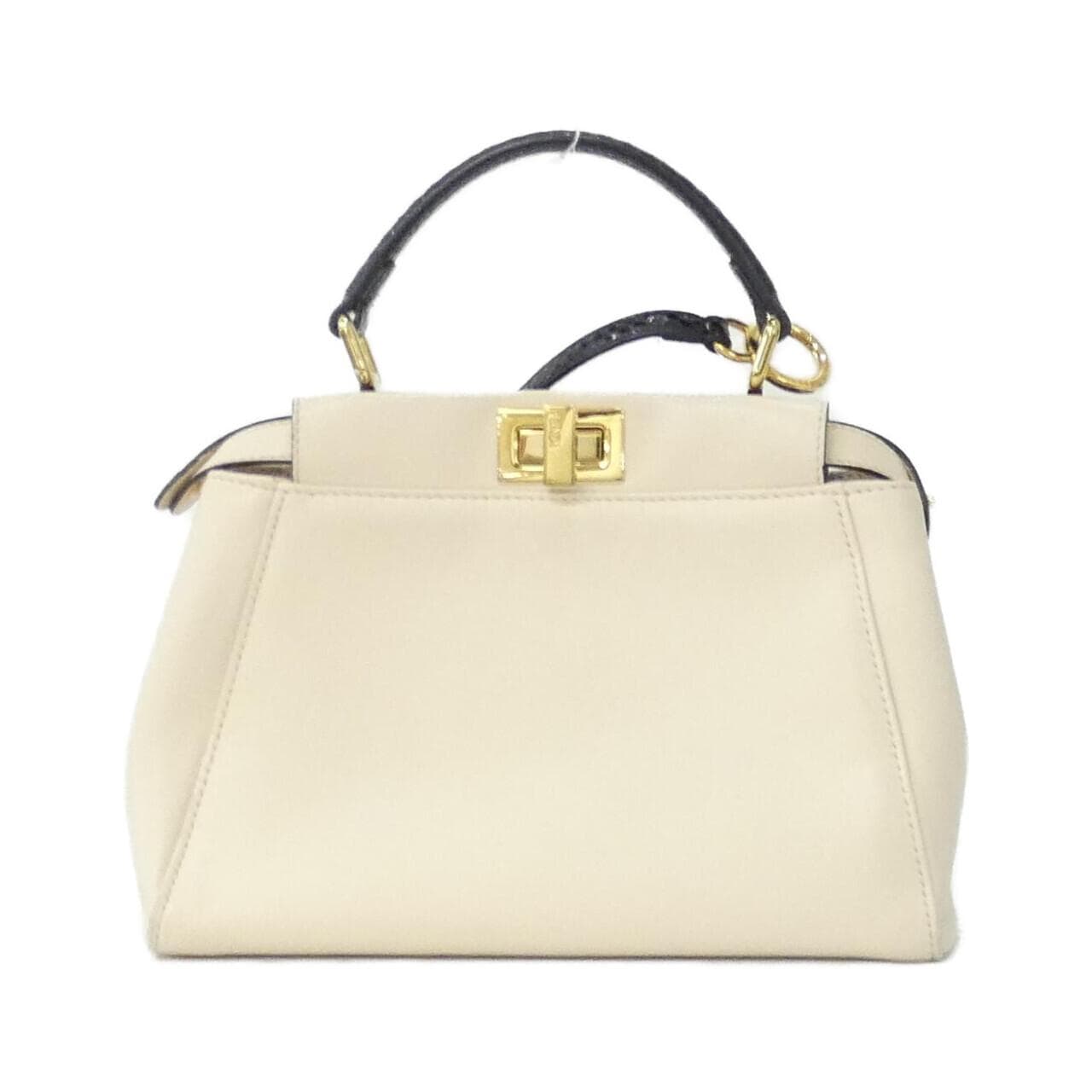 フェンディ ピーカブー 写真2