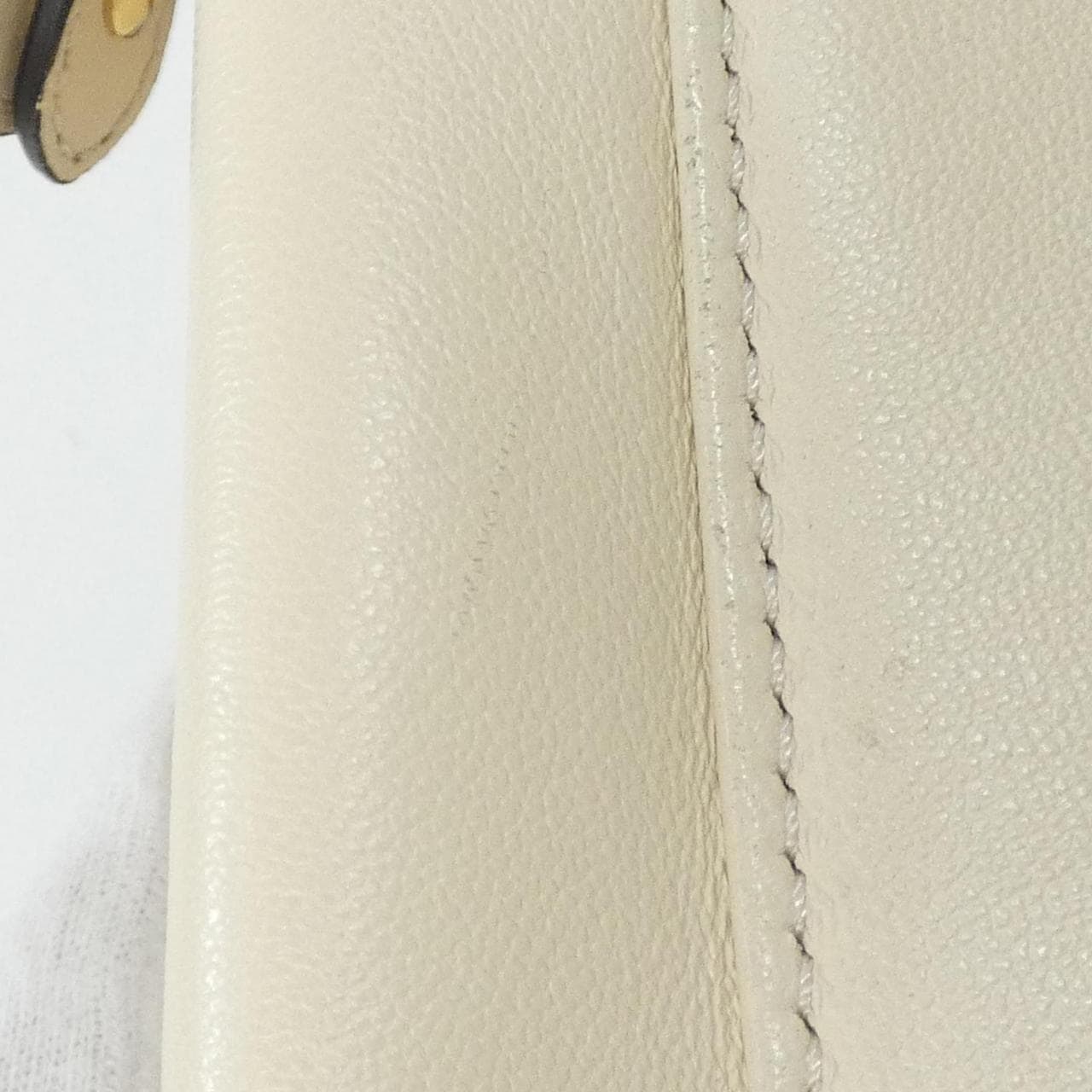 フェンディ ピーカブー 写真7