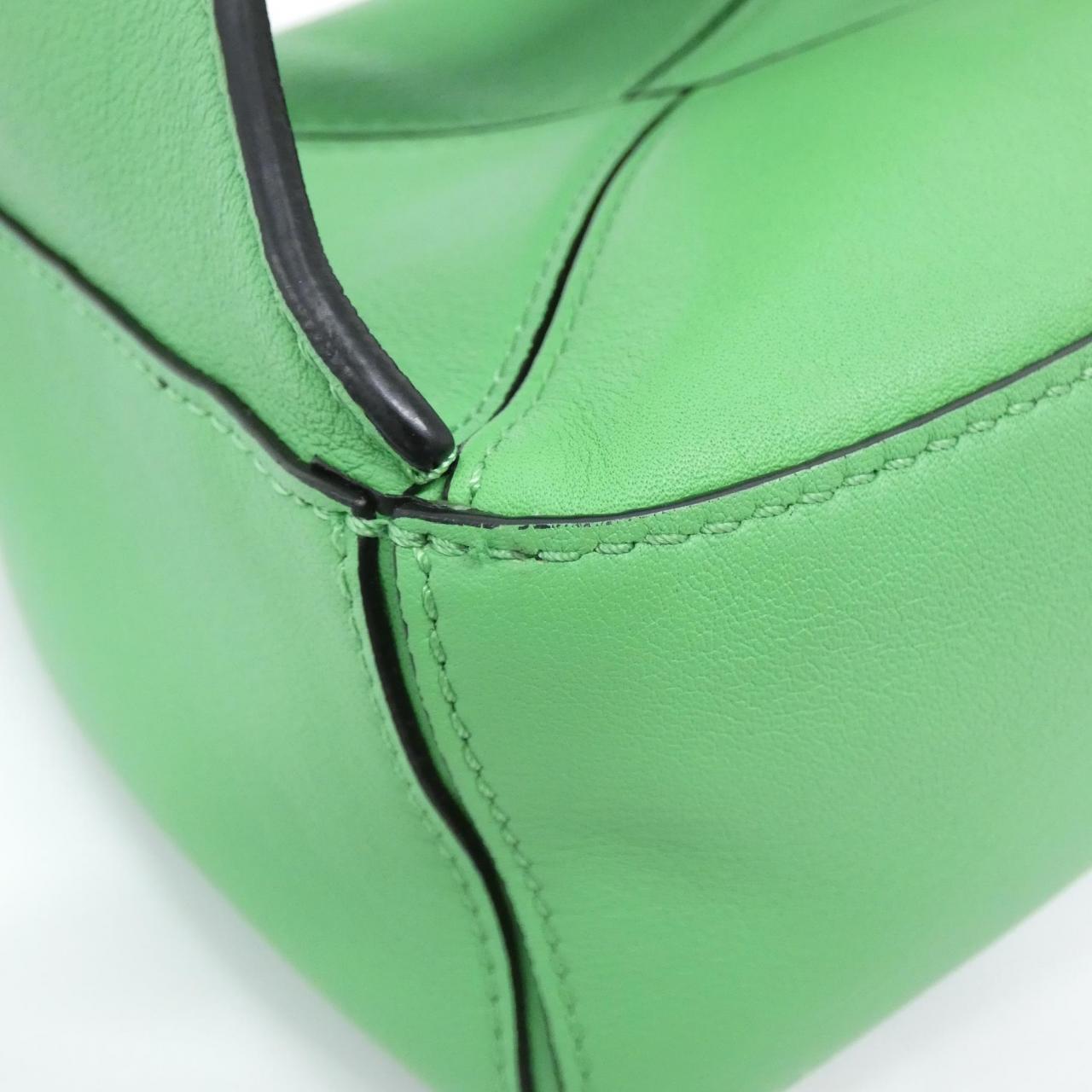 ロエベ パズル 写真3