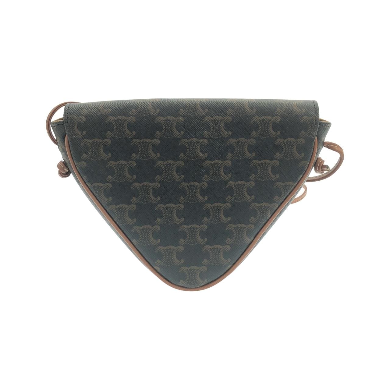 セリーヌ トリオンフ 写真2