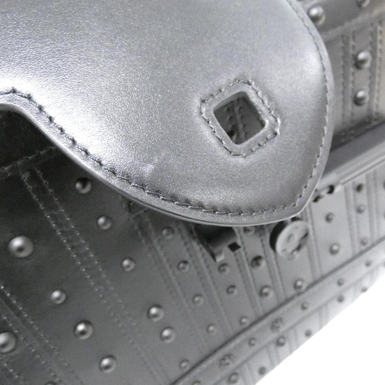 ルイ・ヴィトン カプシーヌ MM 写真6