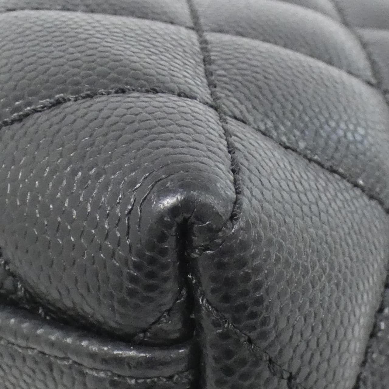 シャネル ココハンドル 写真3