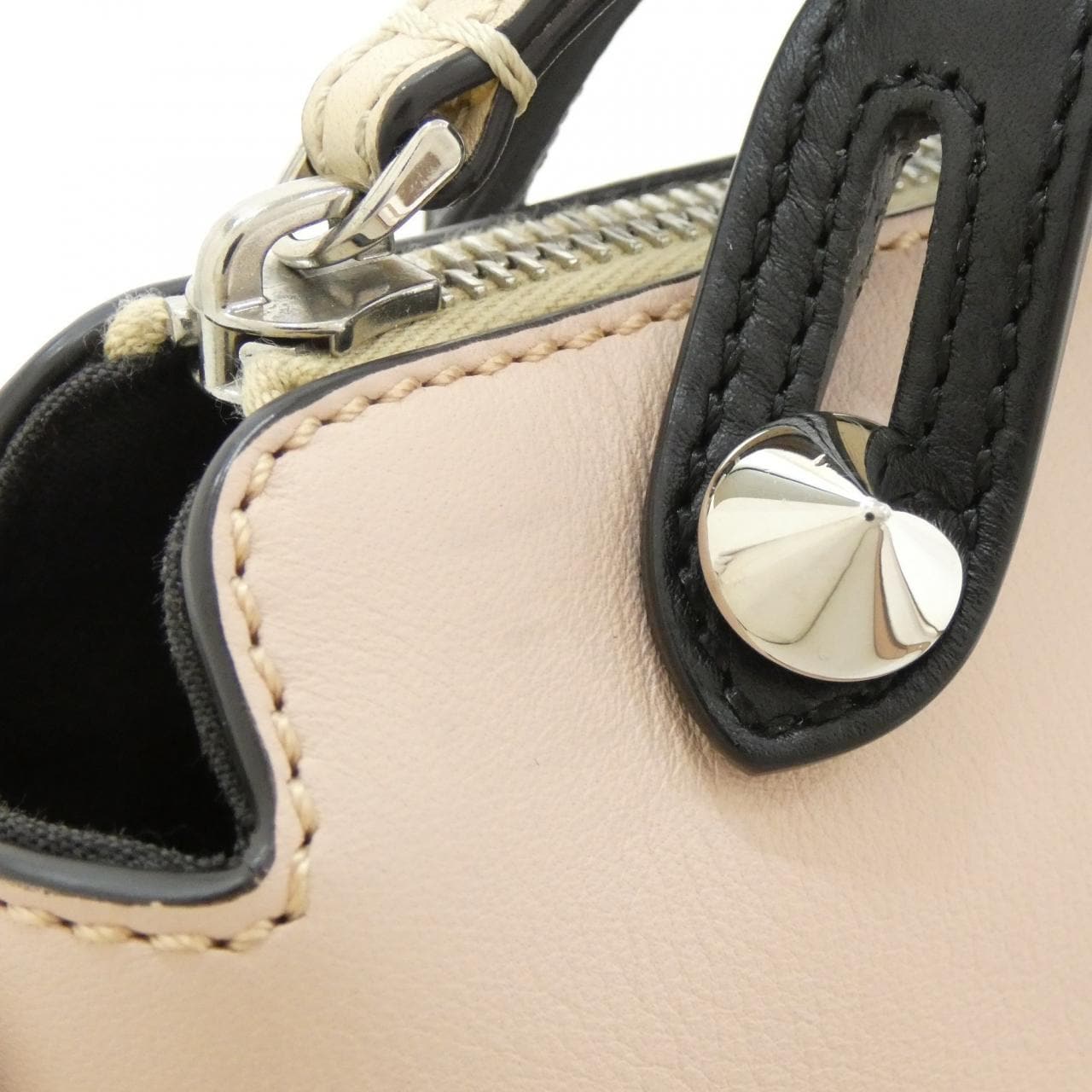 フェンディ バイザウェイ 写真5