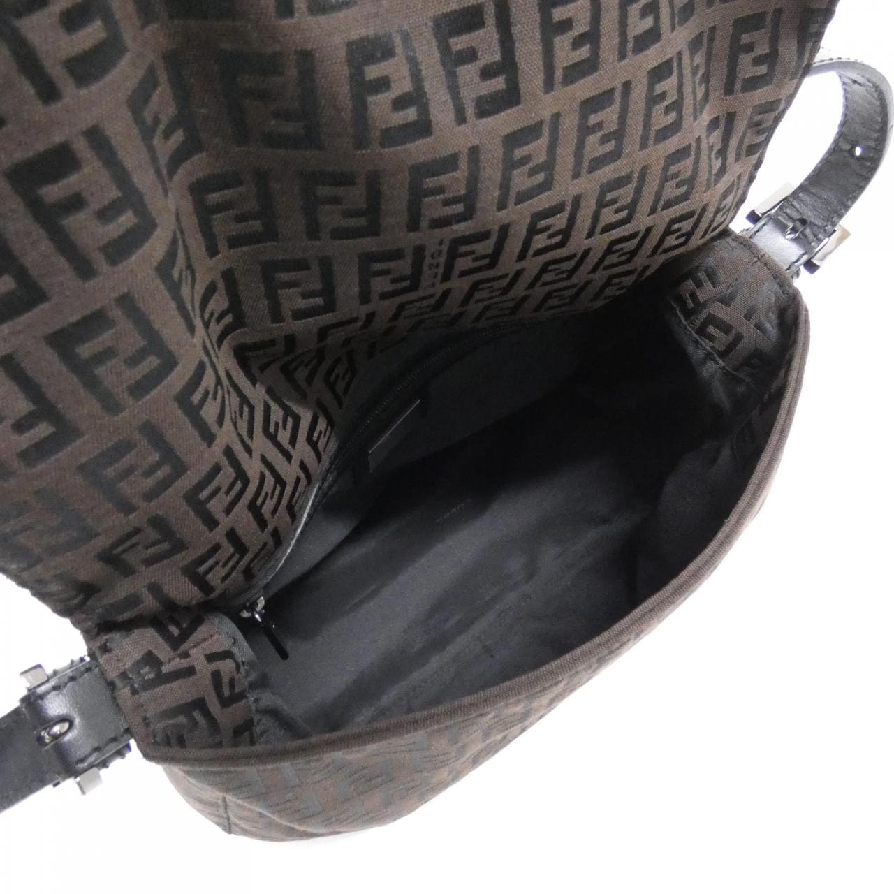 フェンディ バゲット 写真6